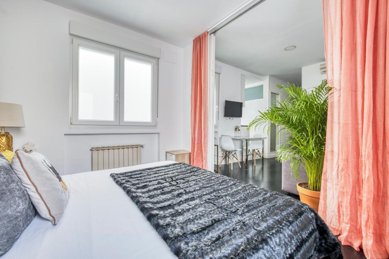 El Rastro Boutique Apartment มาดริด ภายนอก รูปภาพ